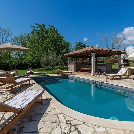 Morena Comfortable Holiday Nyaraló